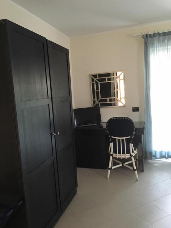 Baia Dei Delfini Aparthotel Furnari Kültér fotó